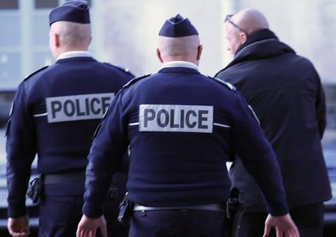 Rambouillet - police - polizia - bambini