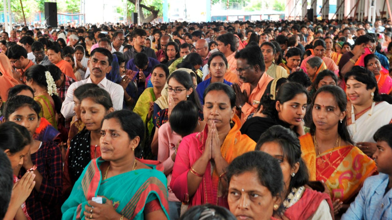 India: cristiani in preghiera