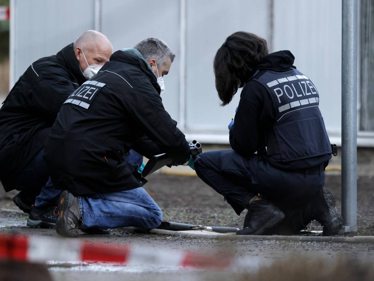 Germania: poliziotti al lavoro