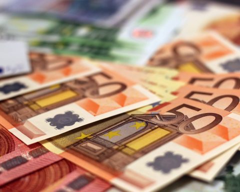 euro - inflazione - contante - croazia - debito -