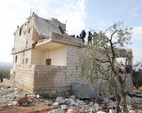 Siria: casa semidistrutta