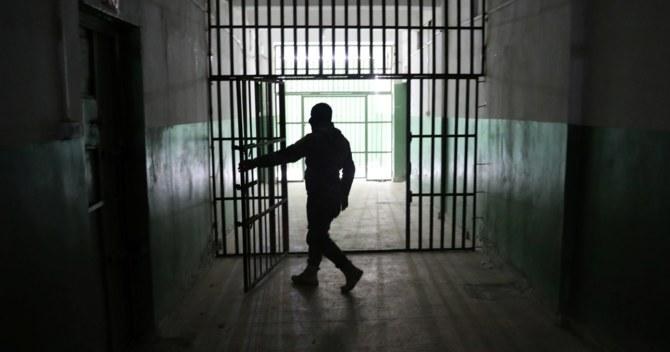 iran - Amnesty: carcere iraniano