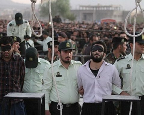Condannati all'impiccagionr all'Iran