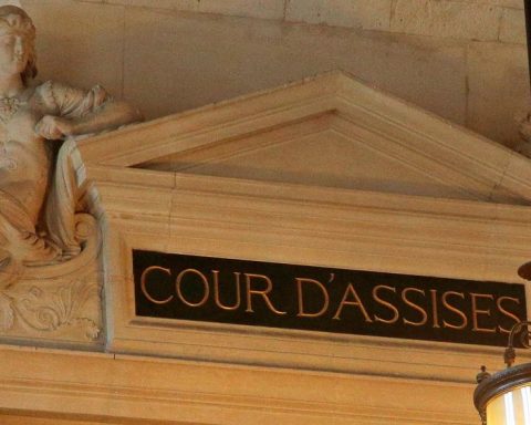 La Corte d'Assise di Parigi