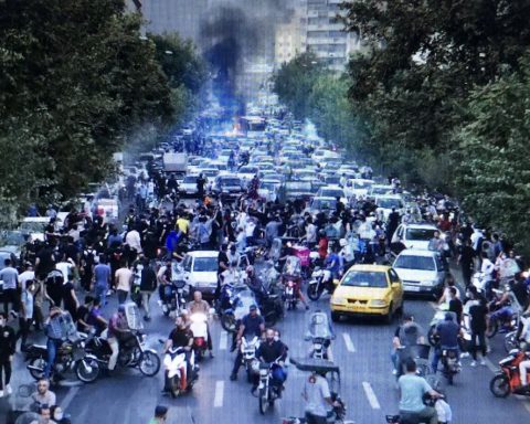 iran - manifestazioni - iraniani