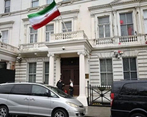 uk - iranian diplomatic