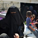 isis donne bambini